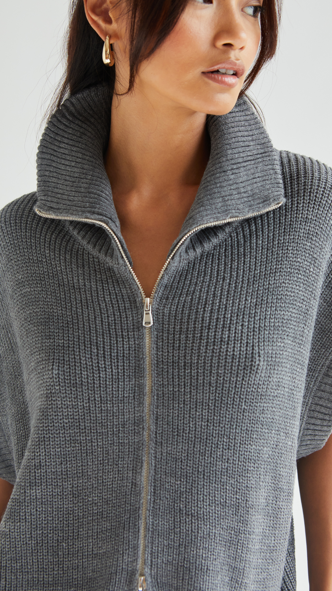 Millie Sleeveless Knit Cardigan - Grey