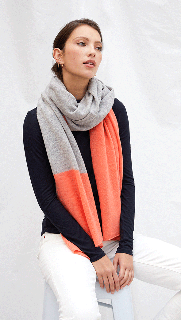 Cashmere Travel Wrap - Light Grey Melange + Mango