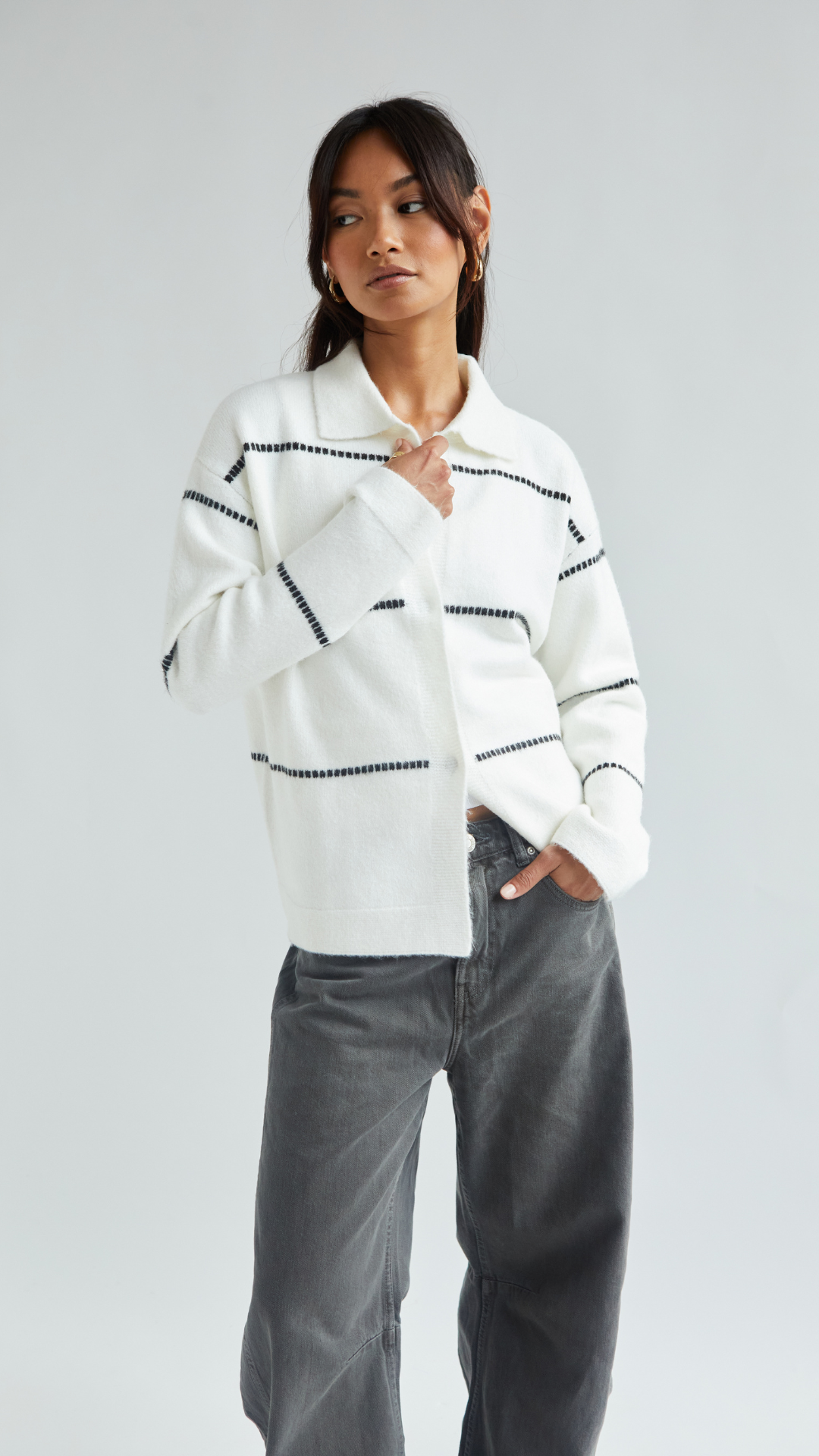 Clara Contrast Stitch Cardigan - Ivory Black