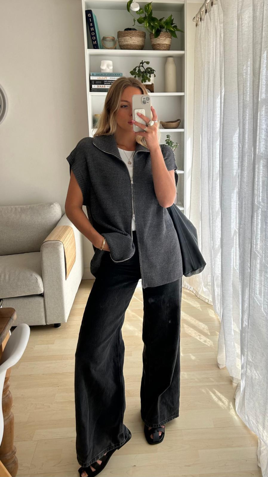 Millie Sleeveless Knit Cardigan - Grey