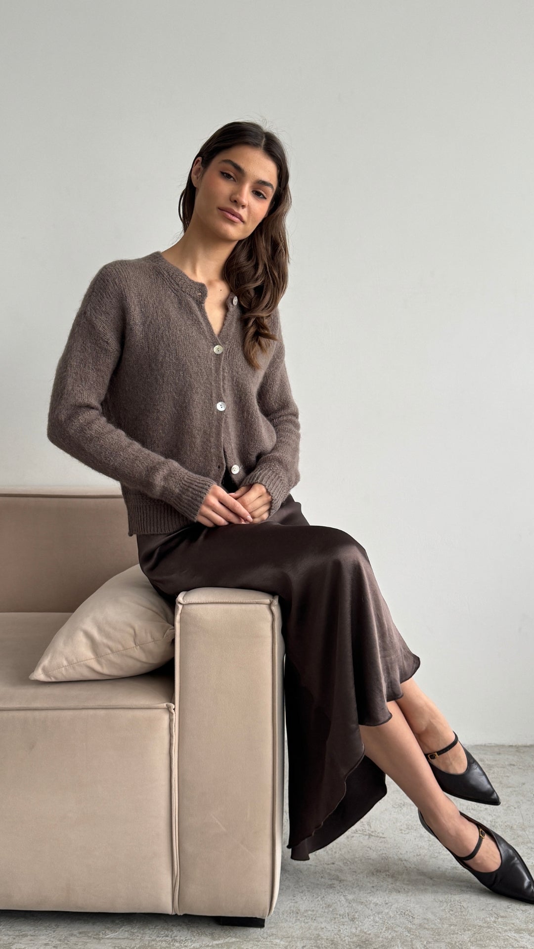 Reyna Cardigan - Mocha Mousse