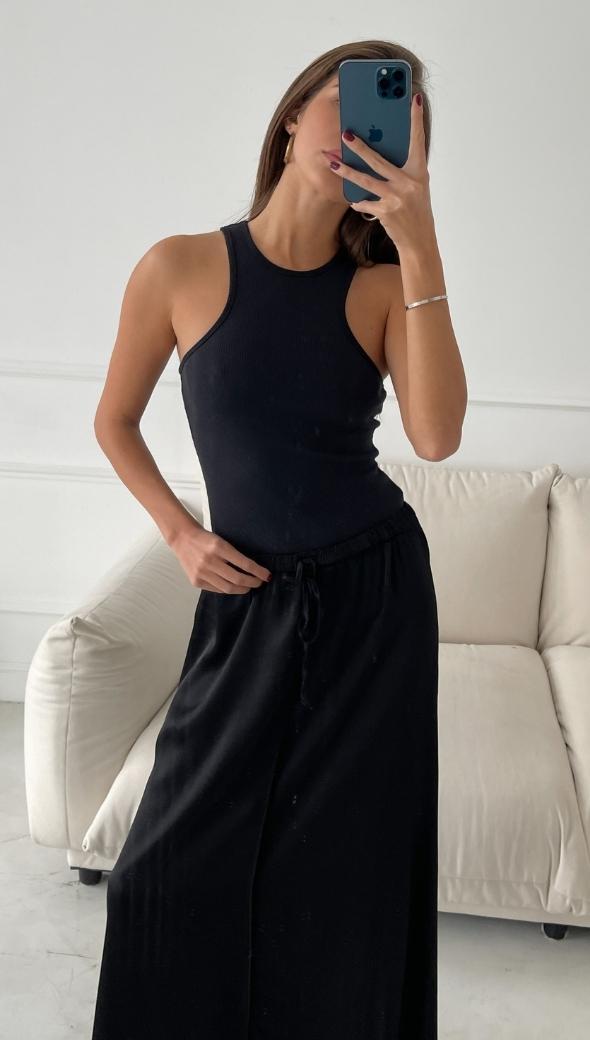 Phoebe Satin Skirt - Black