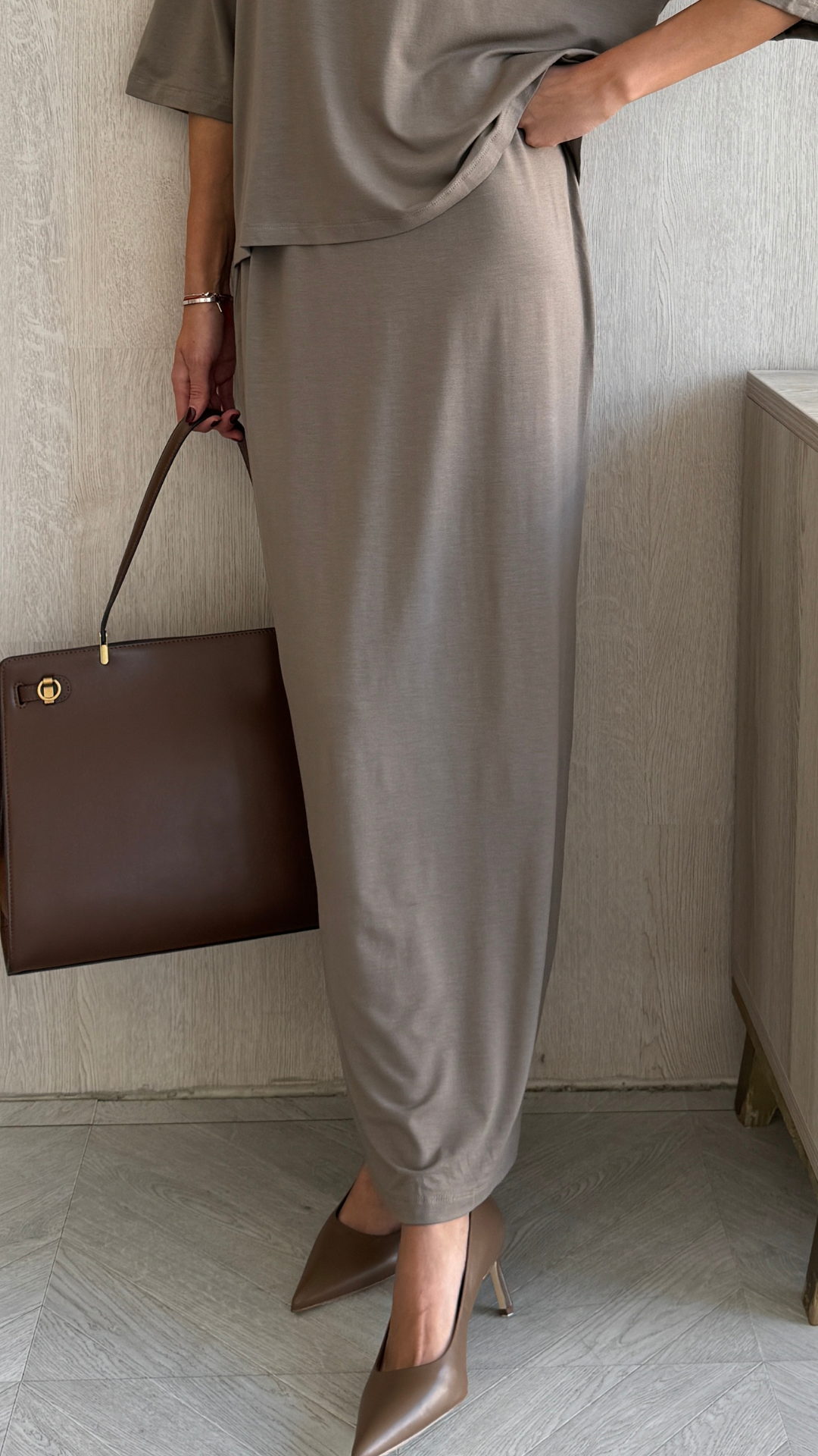 Aria Jersey Skirt - Taupe