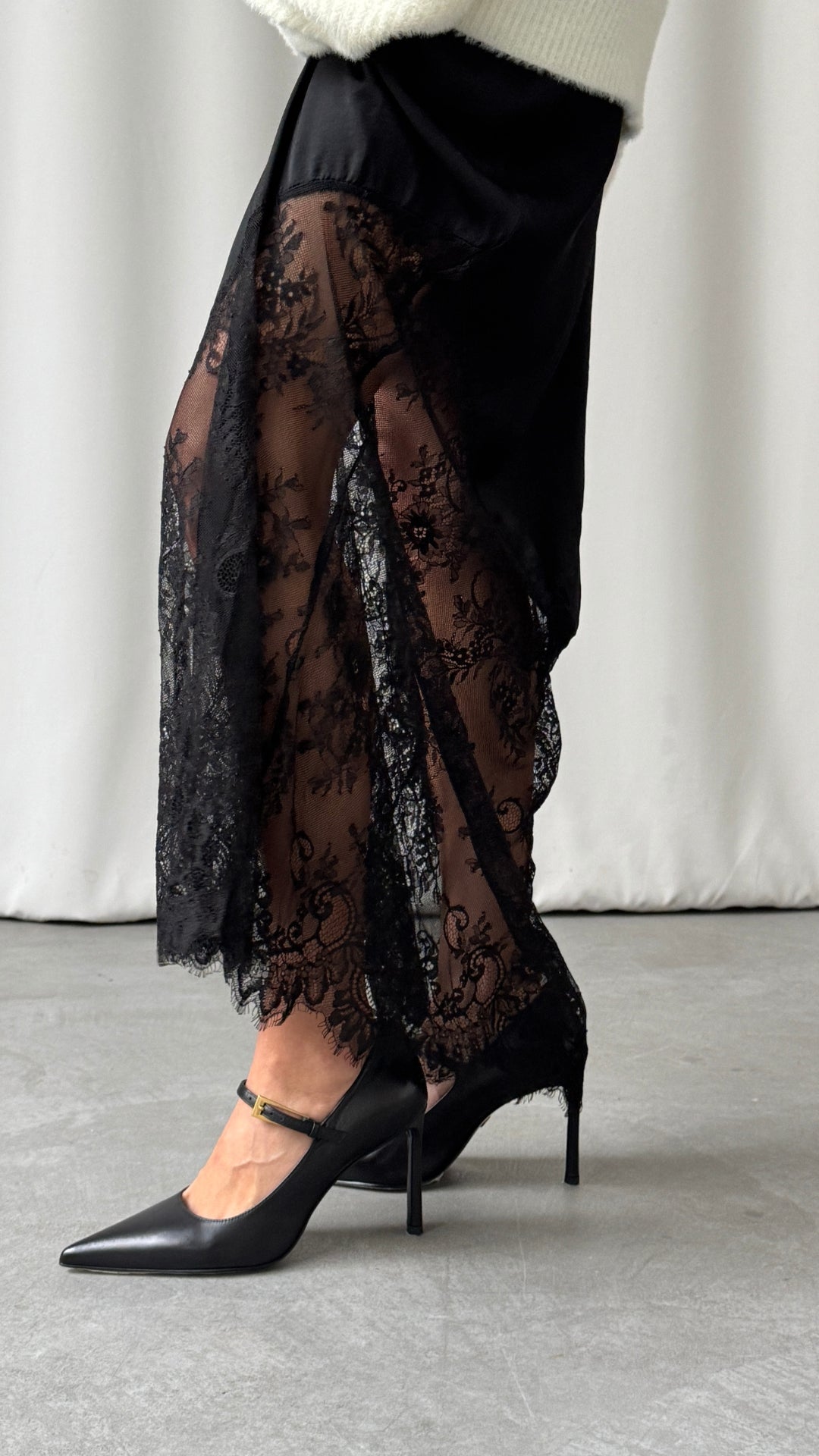 Solene Lace Skirt - Black