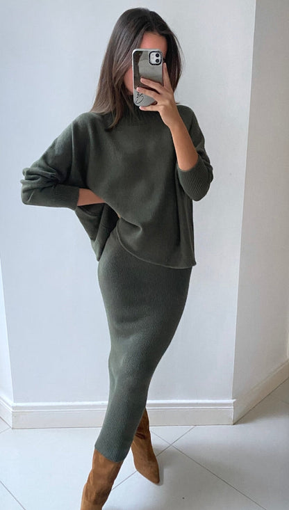 Alma Pencil Skirt - Khaki