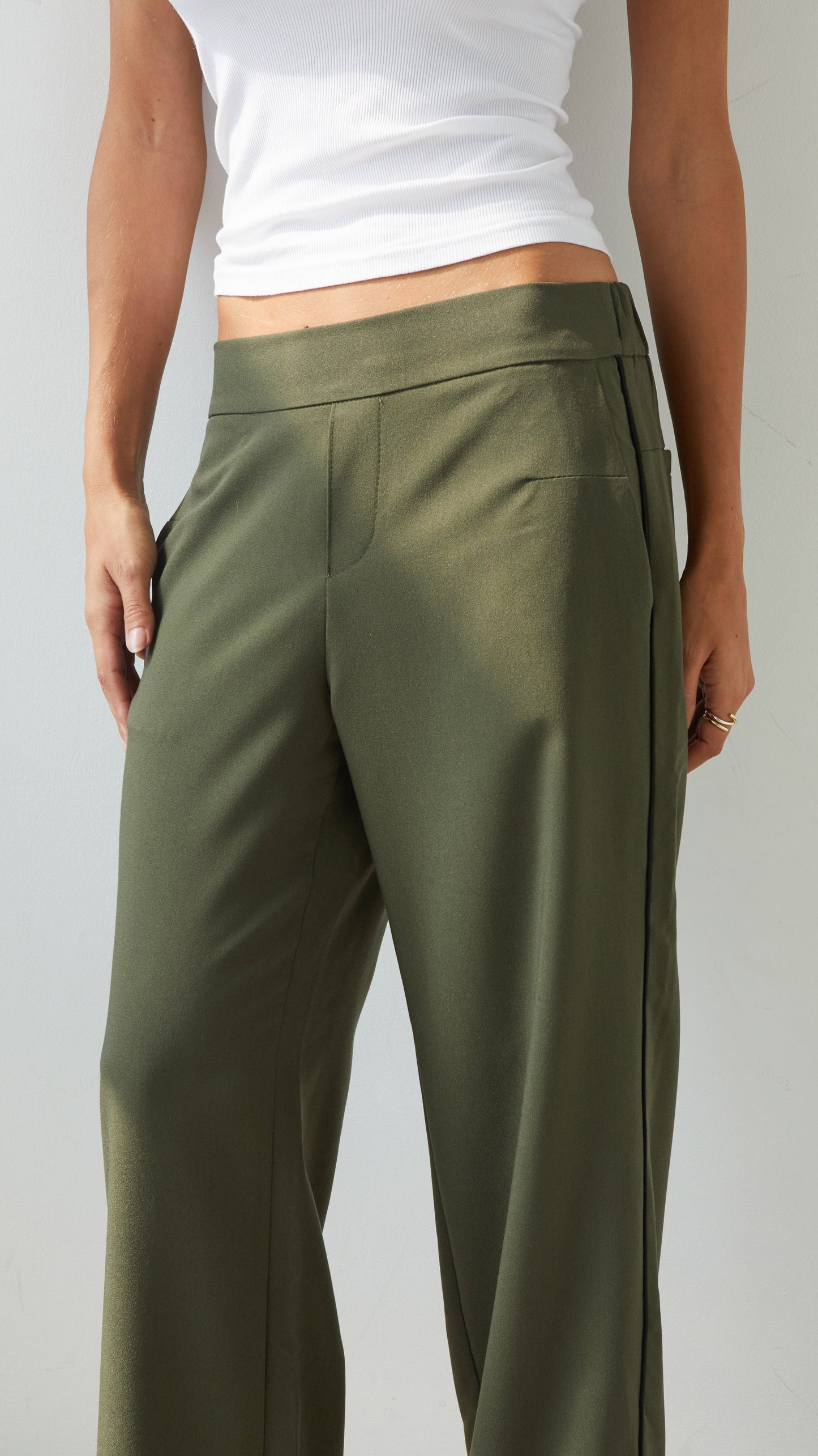 Kim Crepe Trousers - Khaki