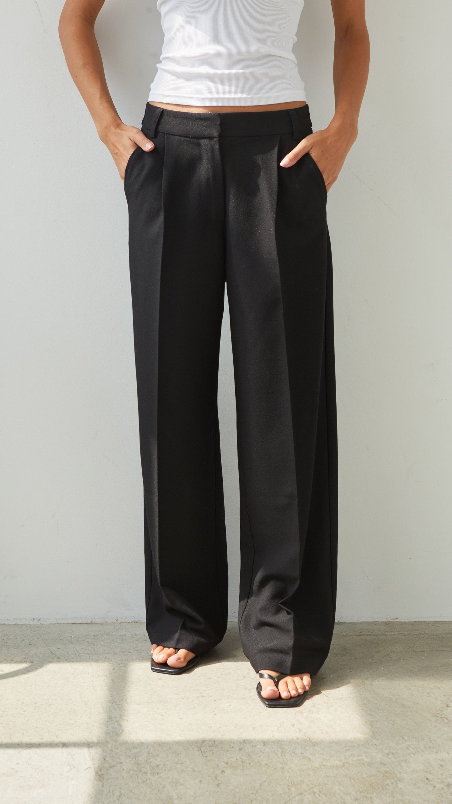 Nelly Crepe Trousers - Black