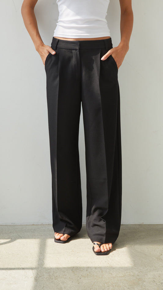 Nelly Crepe Trousers - Black